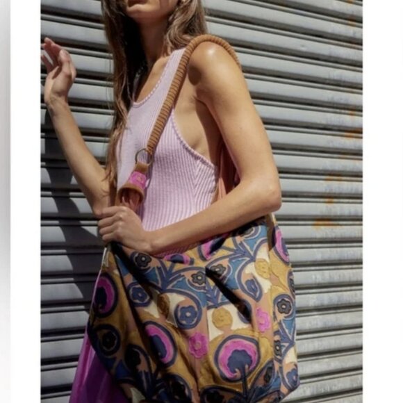 Free People Hypnotized Slouchy Tote - NWT - Picture 2 of 7